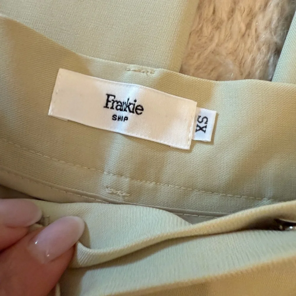 The Frankie Shop Bea blazer and suit pants - Picture 3 of 10